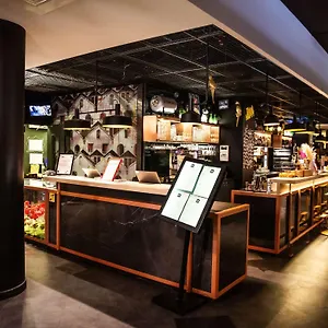 Hotel Ibis Bercy Village